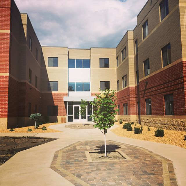 wolves memorial suites