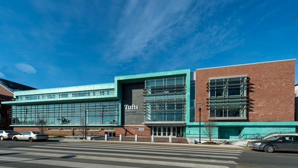 At Tufts University Medford Mass the site of the Steve Tisch Sports and Fitness Center was constrained by several existing structures Photo copyGregg Shupe 2013ShupeStudioscom courtesy of Stanmar Inc