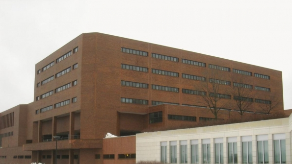 Dean39s office was the target of bomb threat