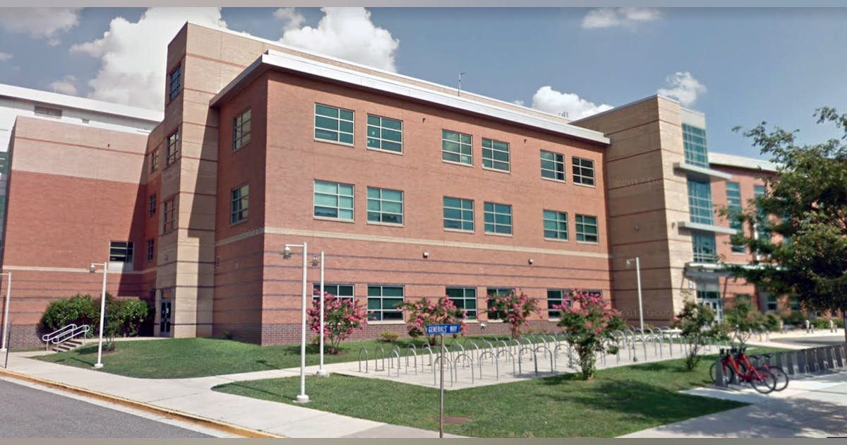 In Arlington, Va., Washington-Lee High School is renamed Washington Liberty  High | American School & University
