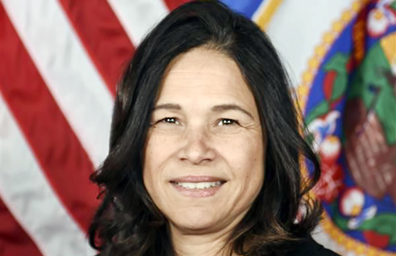 cassellius headshot.jpg