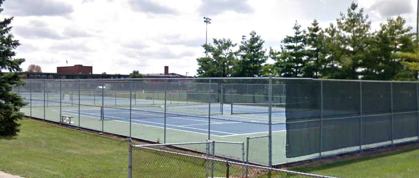 Peoria, Ill., high school spends 1 million on new tennis courts
