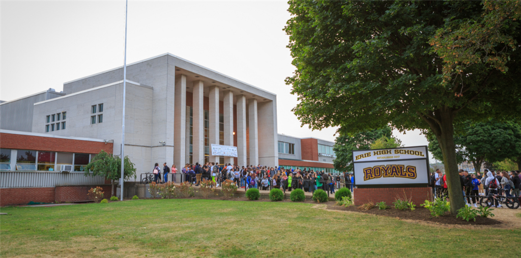 Student Wounded In Shooting At Erie, Pa., High School | American School ...