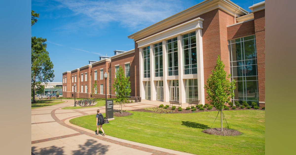 Auburn University Opens 151 000 square foot Classroom And Lab Building auburn-university-opens-151-000-square-foot-classroom-and-lab-building