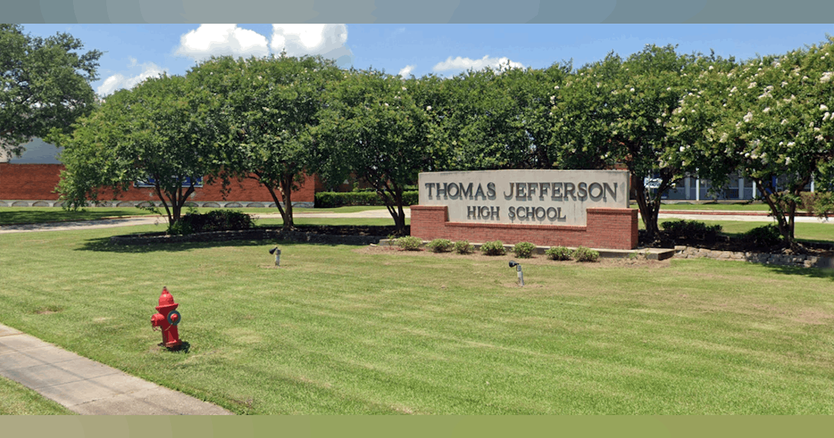 Consultant closing 8 schools in Jefferson Parish (La