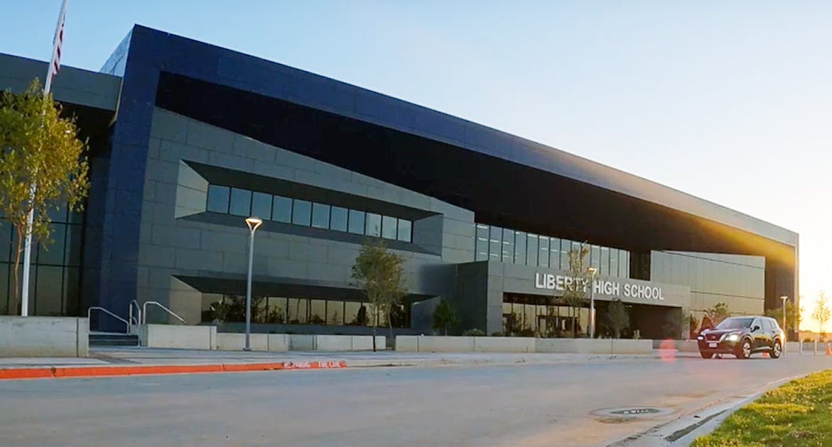 LubbockCooper (Texas) district opens its second high school American