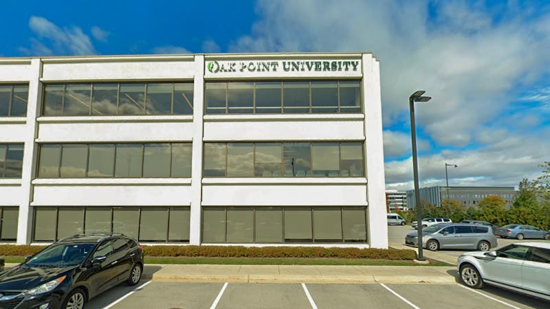 6607201385977d001e092327 Oak Point