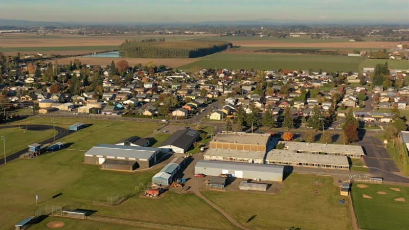 664e2be59eeab45a4b6336d6 Gervais Aerial