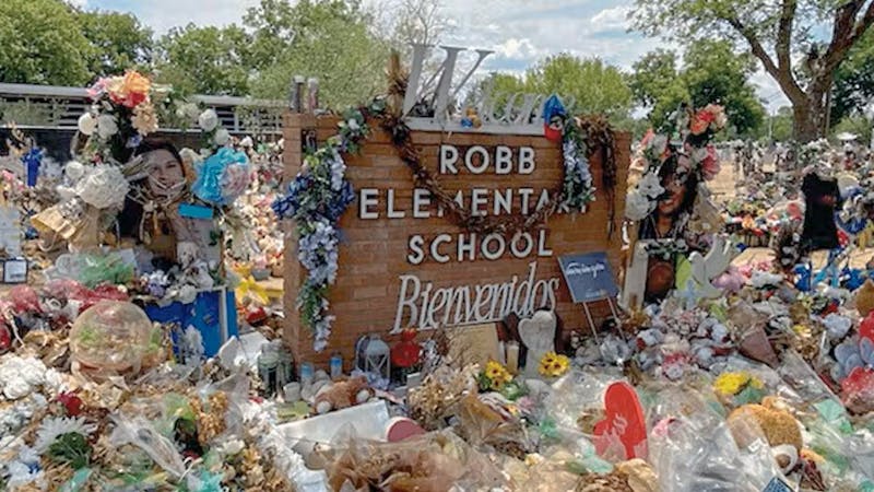 664e366ea3615f1f40f6dff5 Robb Uvalde Edited