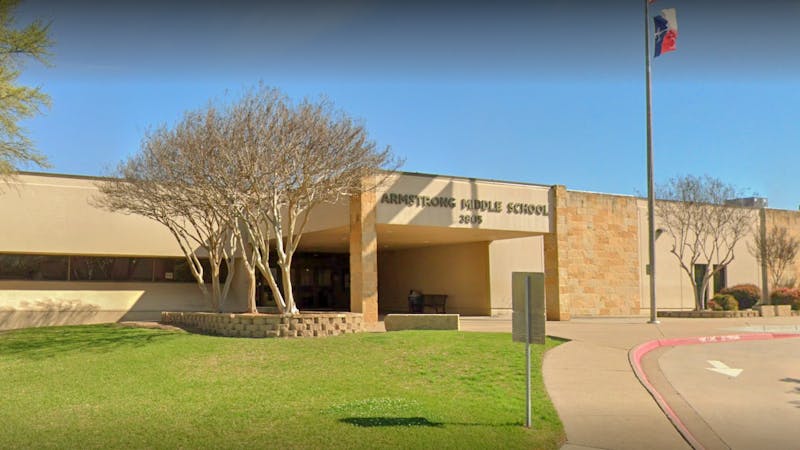 664f8a82d5f106ec738a1c01 Armstrong Plano