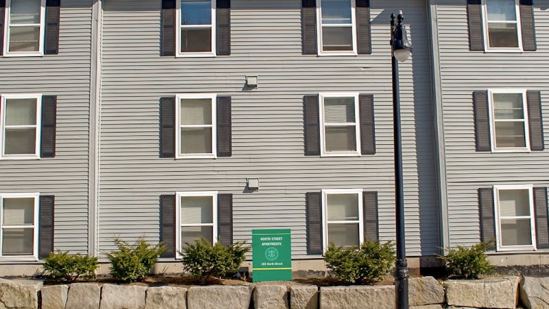 665df0c44e651033f9d4fe18 North Street Apartments Edited