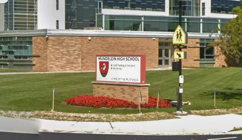 669aa3a76025be003ff565ab Mundelein High