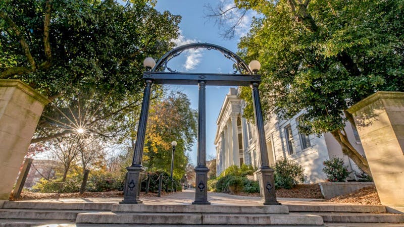 66a8003a0dfc5fb85295be7e Uofga Arch Sun Edited