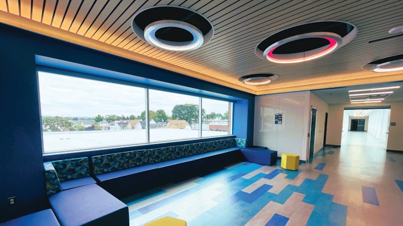 6716c28310236c6f4d288a7c Lincoln Shb Edited