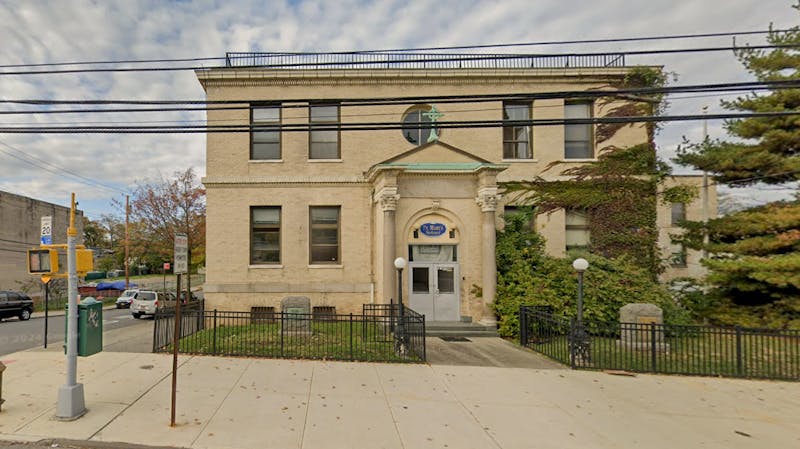 6737c18821f5c0265fc0d8c3 Staten Island St