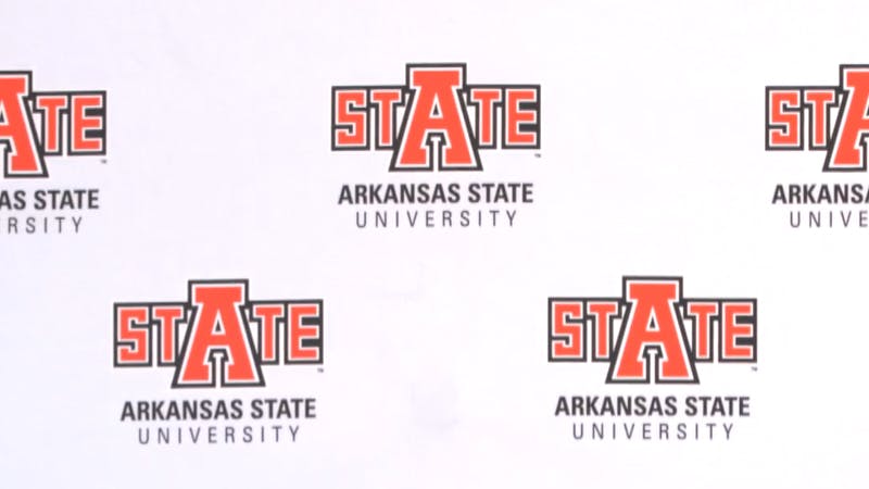 6737cb2921f5c0bedfc0d947 Ark State Vet