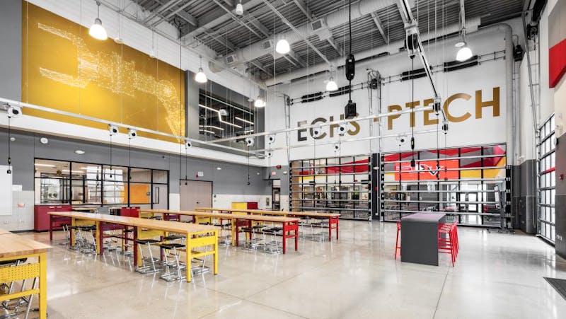 Del Valle Early college High school
